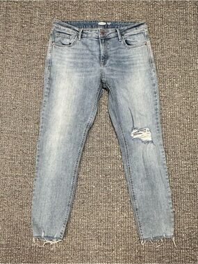Old Navy Light Blue Distressed Ankle Skinny Jeans